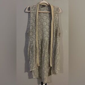 $3❤️Bundled Torrid Lace Kimono